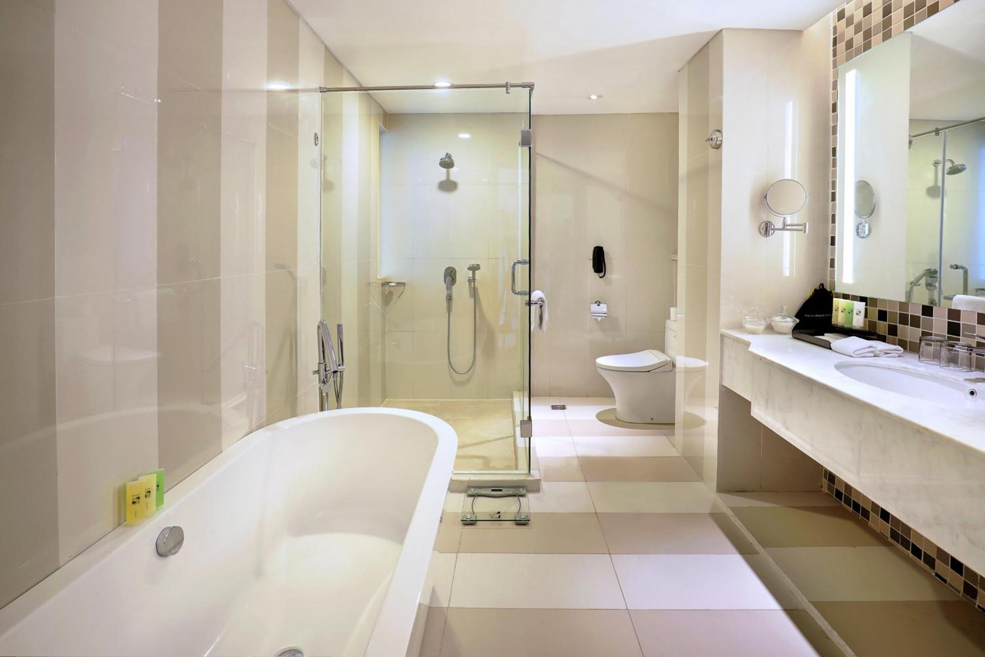 Hotel Ciputra Cibubur Managed By Swiss-Belhotel International Exterior photo